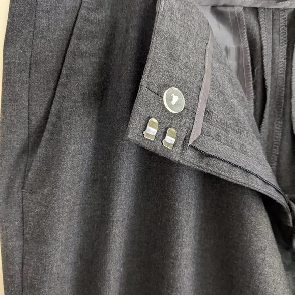 Ladies size14 Jones of New York pants - Picture 2 of 4